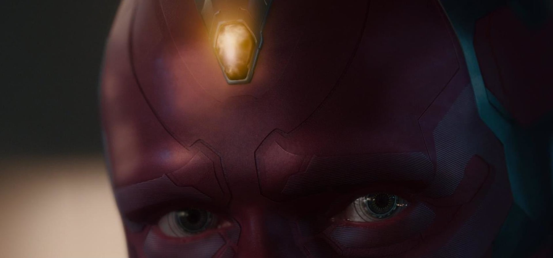 Vision a Mind Stone v Avengers: Age of Ultron