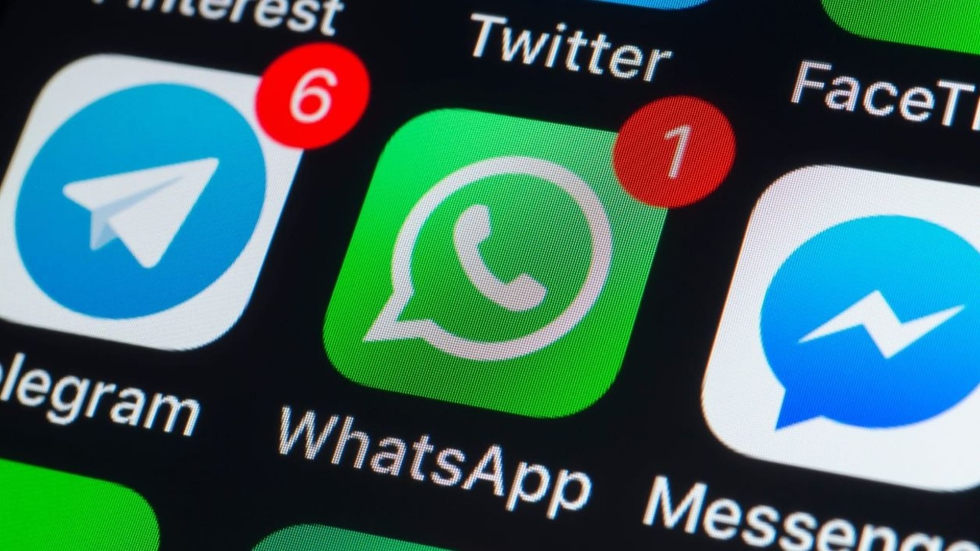 Fatální bezpečnostní díra v aplikacích WhatsApp a Telegram