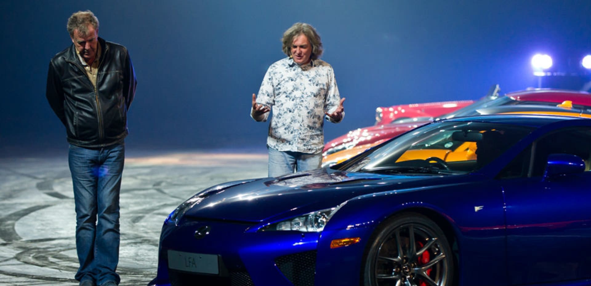 Jeremy Clarkson a James May v show Top Gear live