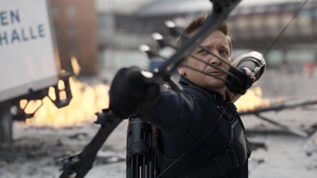 Jeremy Renner jako Hawkeye