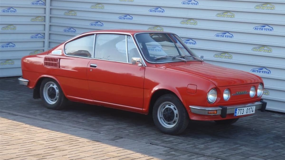 V Čechách je na prodej fantasticky zachovalá Škoda 110 R