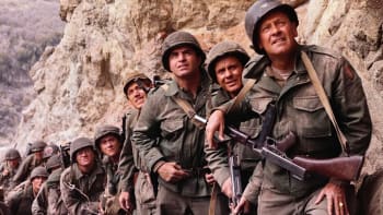 7 válečných filmů, které chtěly navázat na Tucet špinavců: Hanebný pancharti jsou jen špička ledovce