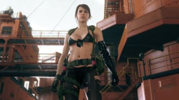 Proč běhá sexbomba z Metal Gear Solid po bojišti v bikinách? Vysvětlení tvůrců je neskutečné!