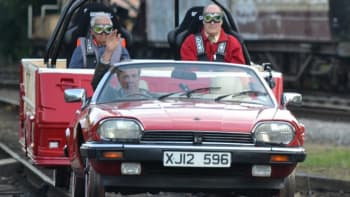 3 nejujetější výzvy z Top Gearu: Doletí britská tříkolka až do vesmíru?