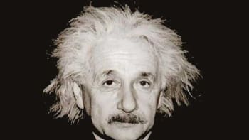 COOL účesy Alberta Einsteina