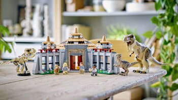 LEGO sady k výročí filmu Jurský park