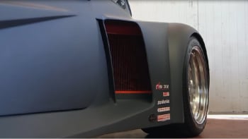 VIDEO: Zkřížil malý fiátek s Lamborghini. Tohle vzniklo!