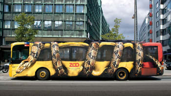 Vtipné reklamy na autobusech