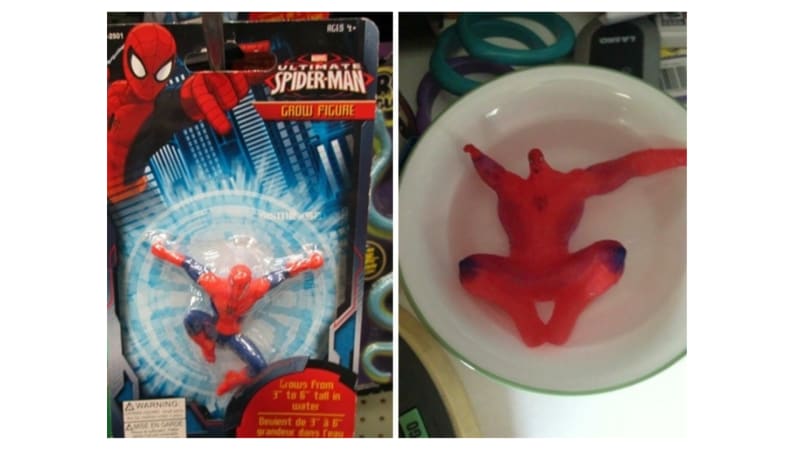 Spider-Man, který se v horké vodě zvětší... skoro.