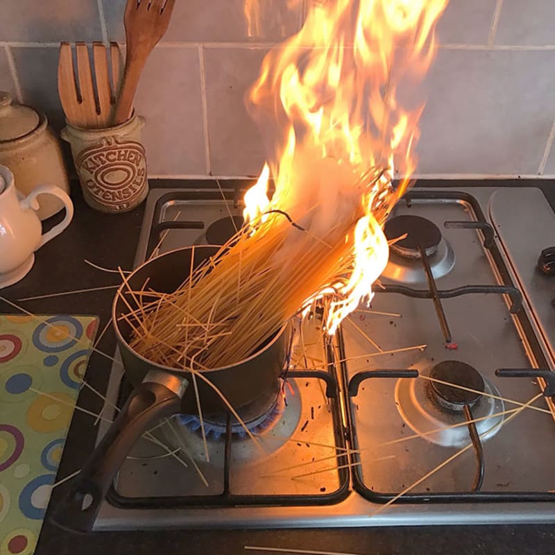 Pasta in fiamme!