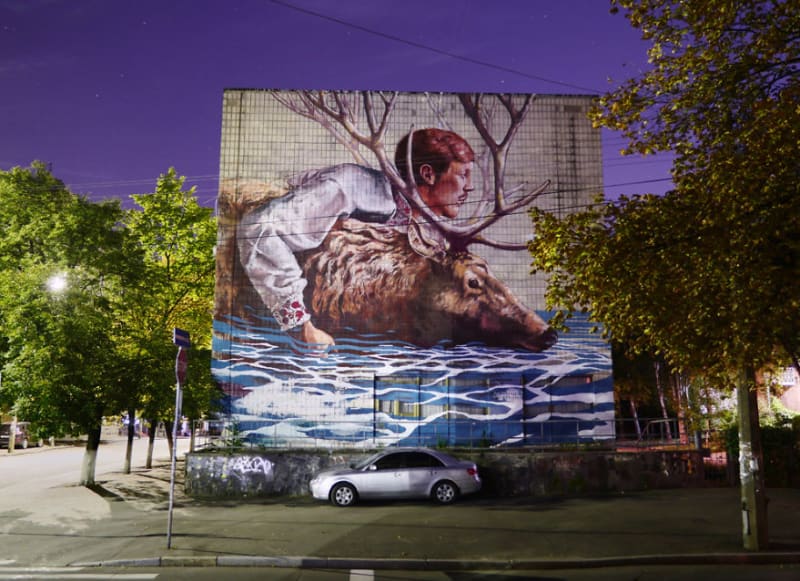 Přechod řeky – autorem je australský umělec Fintan Magee, kterého pozvali mladí Ukrajinci, aby chvíli hostoval a tvořil právě na Ukrajině