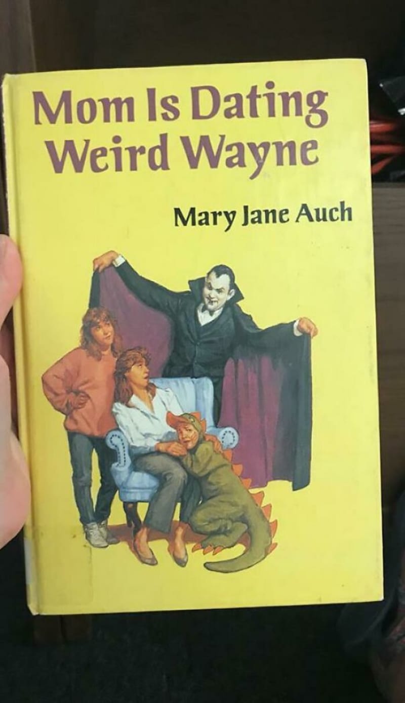 Mamka randí s divným Waynem