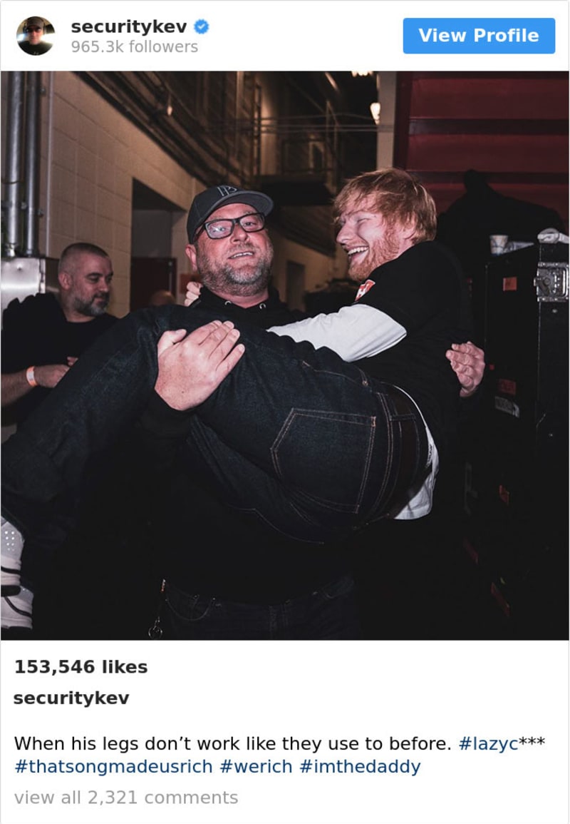 Sekuriťák Eda Sheerana má skvělý Instagram 2