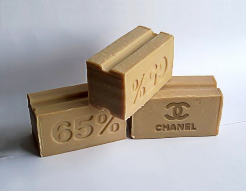 Mýdlo na praní značky Chanel