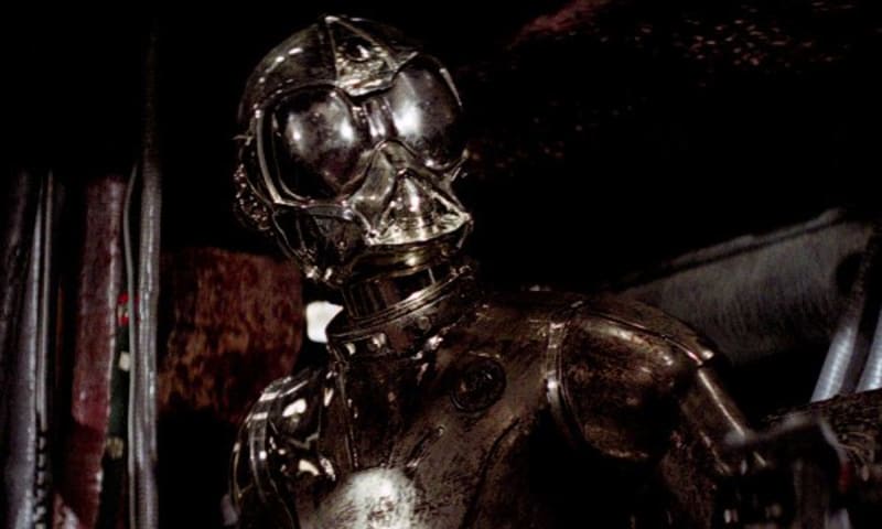 7) Droid RA-7, poznáte ho díky jeho jedinečnému vzhledu
