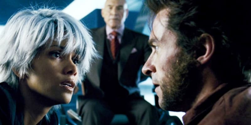5) X-Men: Poslední vzdor (2006) - Po odchodu Bryana Singera to s X-Meny vypadalo všelijak, Poslední vzdor se ale pořád dá brát jako veskrze uspokojivé finále tehdejší trilogie. Pořád lepší, než X-Men Origins: Wolverine.
