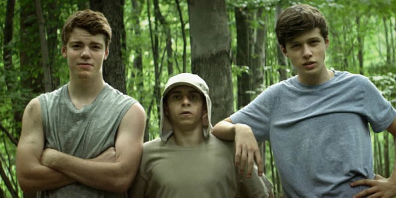 Králové léta - Film o třech kamarádech, kteří utečou a postaví si vlastní pevnost v lese. Protože kdo z nás někdy neměl chuť přesně tohle provést.