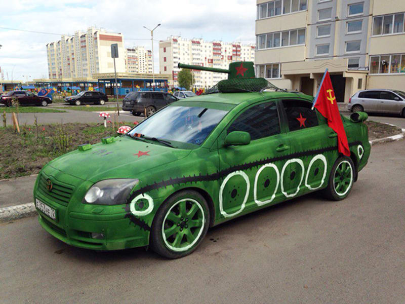 Ruská auta jako tanky 18
