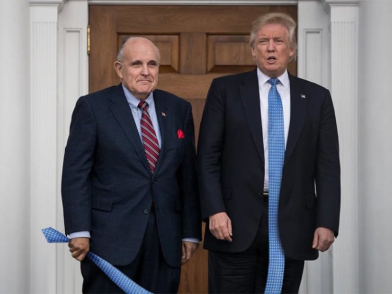 Trump a jeho fakt dlouhé kravaty 14