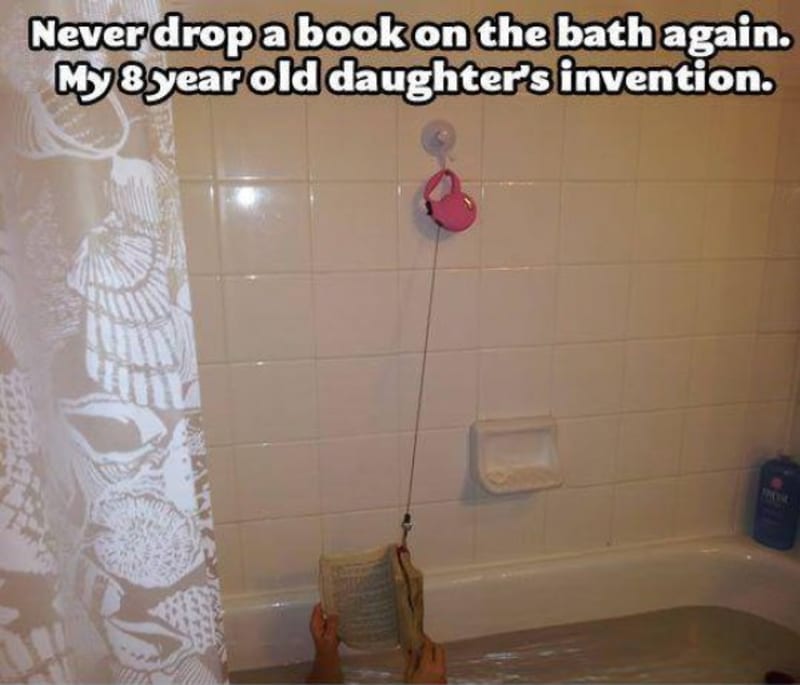 Čtení už nikdy nespadne do vany, rozhodla se osmiletá dcera
