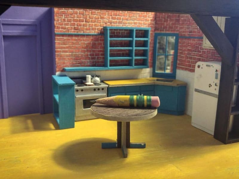 Miniatura kuchyně ze seriálu Přátelé 7