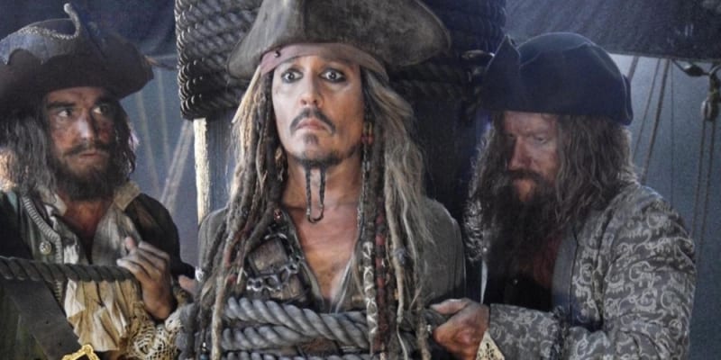 Piráti z Karibiku: Mrtví muži mnoho nepoví (25. května 2017) – Jack Sparrow popáté, v novém filmu ho čeká hledání mocného Poseidonova trojzubce