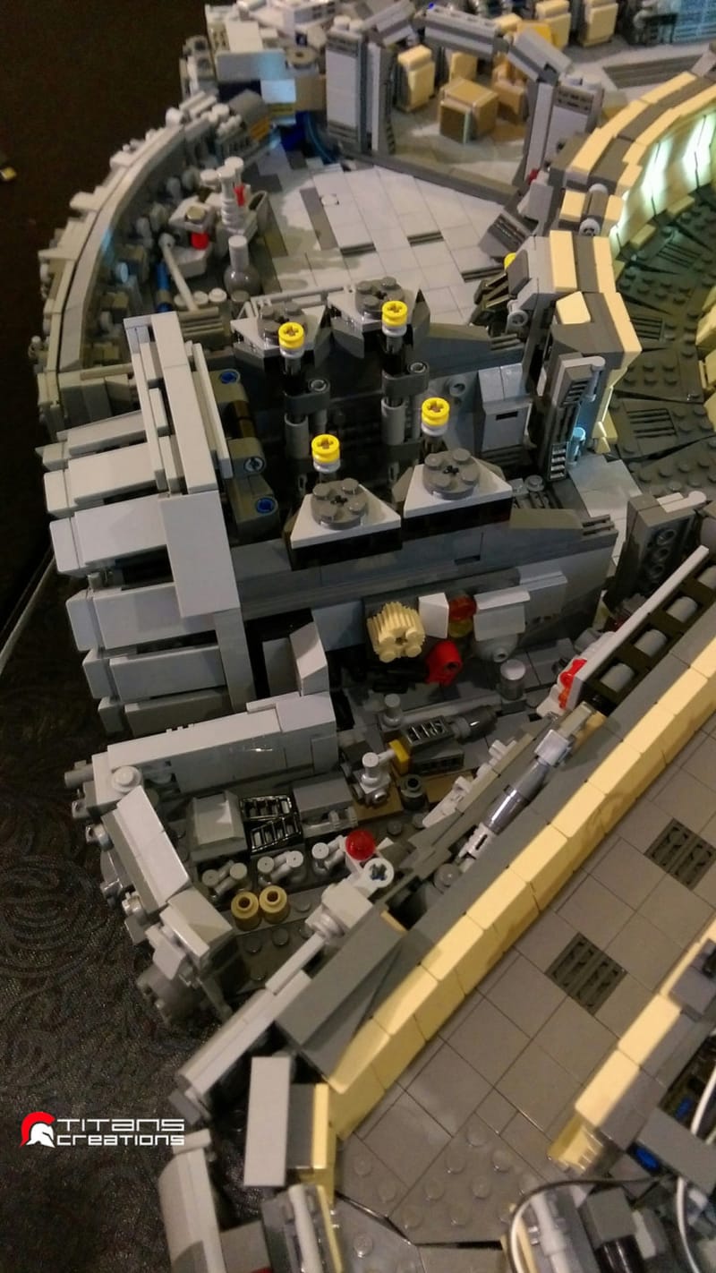 Lego nadšenci postavili obřího model Malého sokola. Prohlédněte si ho do nejmenšího detailu! - Obrázek 12