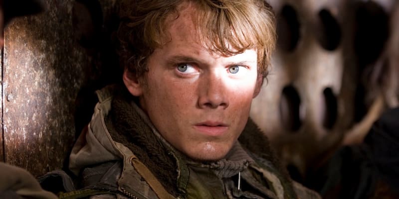 Kyle Reese z Terminator Salvation (2009): Yelchin sice jako mladý voják a (budoucí) nejlepší přítel Johna Connora moc nepřipomínal Michaela Biehna, i tak ale Reese ztvárnil výborně.