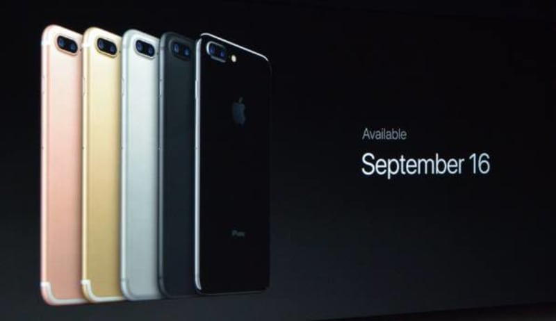 iPhone 7 se představil 3