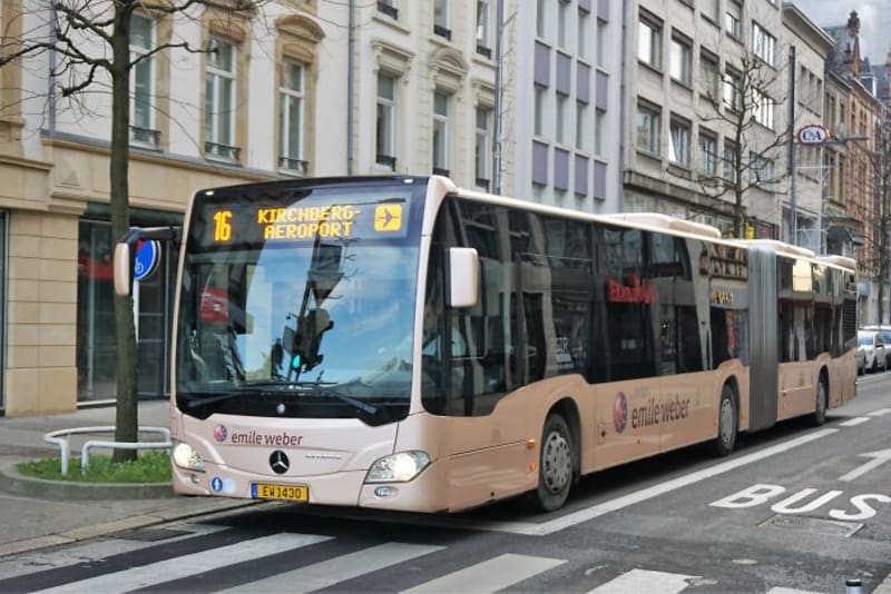 Veřejná doprava je v Lucembursku zdarma pro místní i cizince. Změnu země zavedla loni jako řešení dopravních zácp