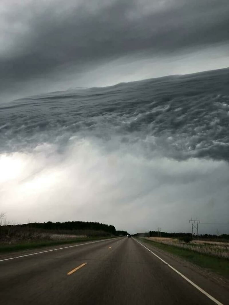 Formace mraků vyfocená v Minnesotě vypadá jako obří vlna