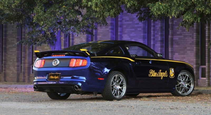Ford Mustang - Blue Angels 2