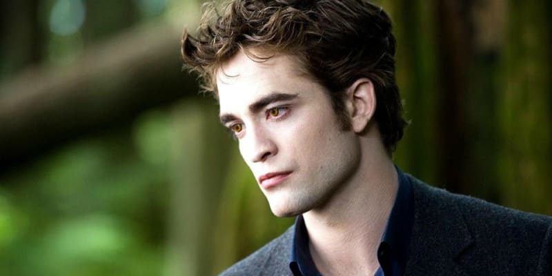 Robert Pattinson (Stmívání) - Pro začínající herce je role ve frančíze víceméně tím nejlepším, co je může potkat. To ale není případ Pattinsona, který celou Twilight ságu konstantně shazoval, smál se její autorce a jeho vlastní role mu přišla trapná.