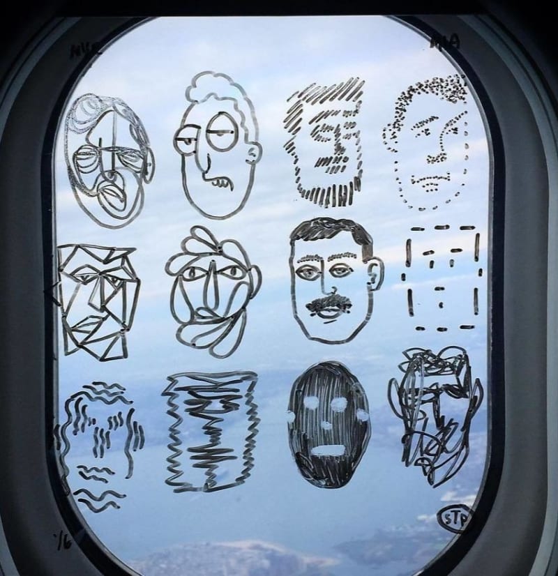 Vtipné kresby na okénku letadla 6