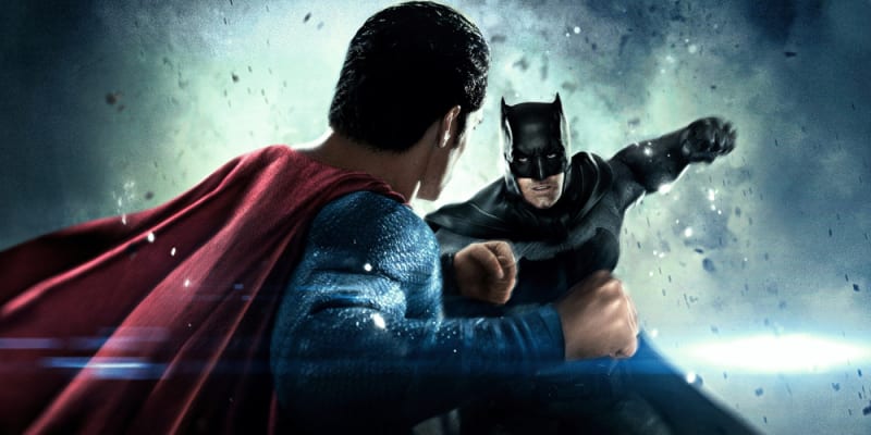 5) Batman vs. Superman: Úsvit spravedlnosti: IMDb rating 6.8