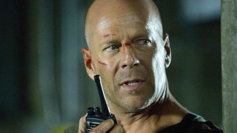 První fotky Bruce Willise v důchodu: Akční legenda na nich má široký úsměv