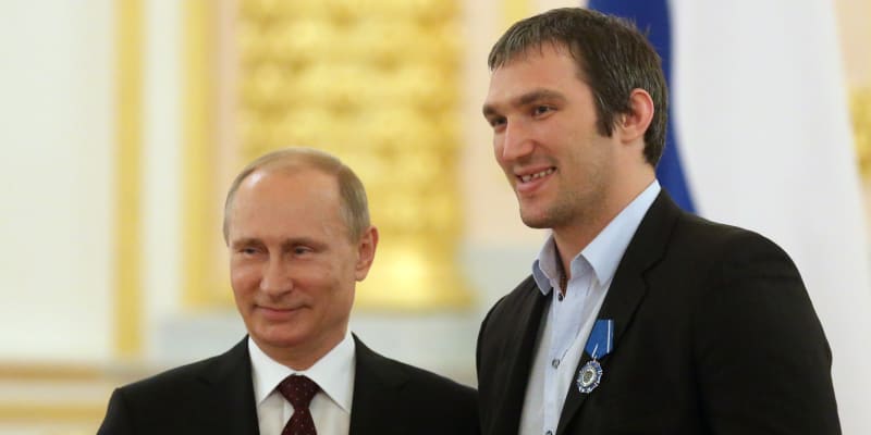 Vladimir Putin s přítelem a hokejovou hvězdou Alexandrem Ovečkinem