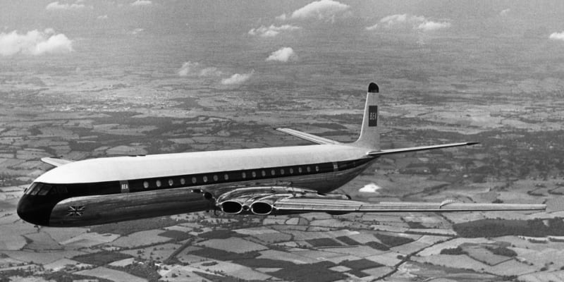 Letoun de Havilland DH-106 Comet e
