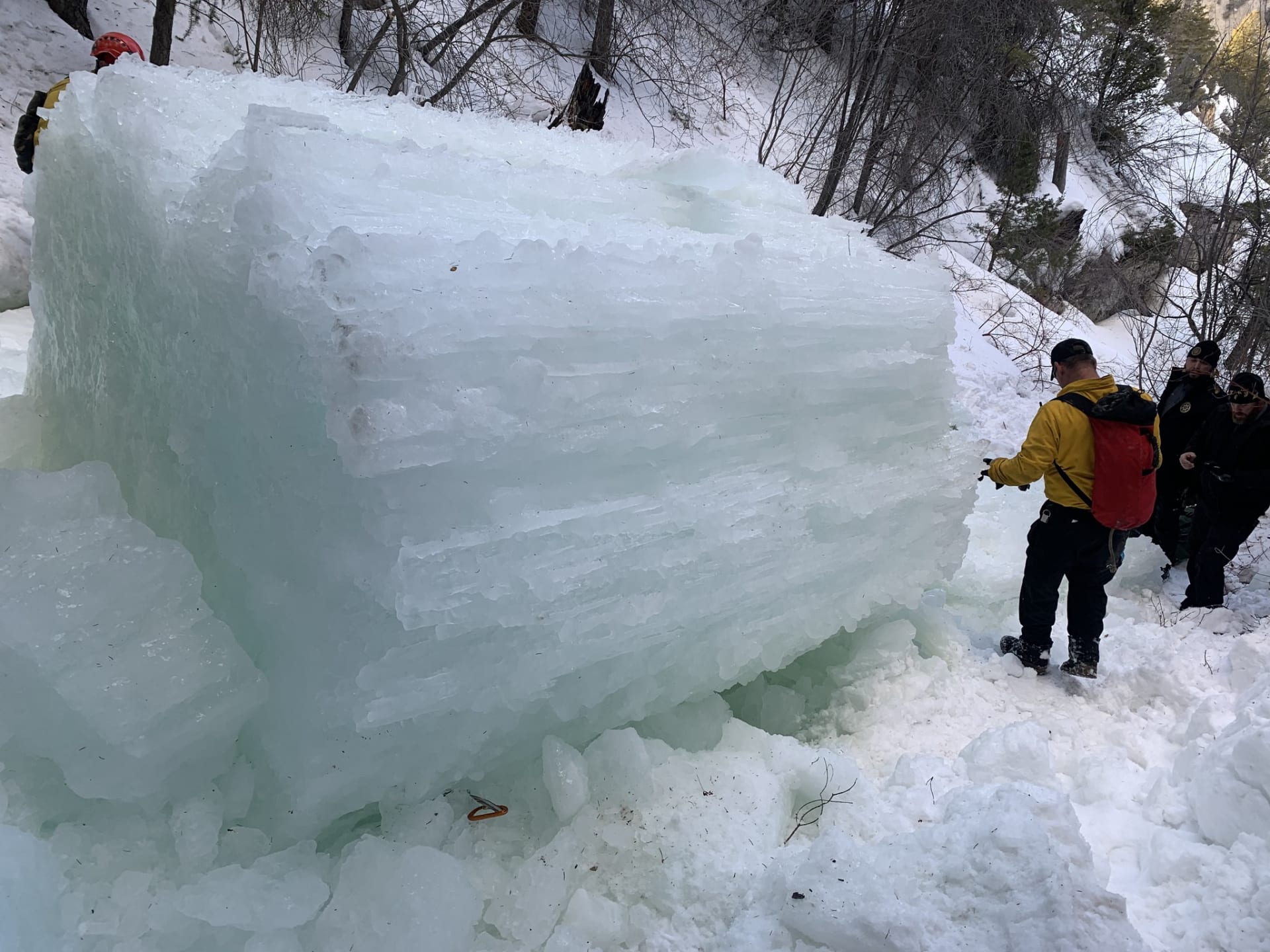 Horolezkyni rozdrtil obrovský blok ledu.