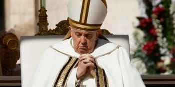 Papež pod palbou kritiky: Jeho slova o velkém Rusku vyvolala bouři. Vatikán mírní napětí