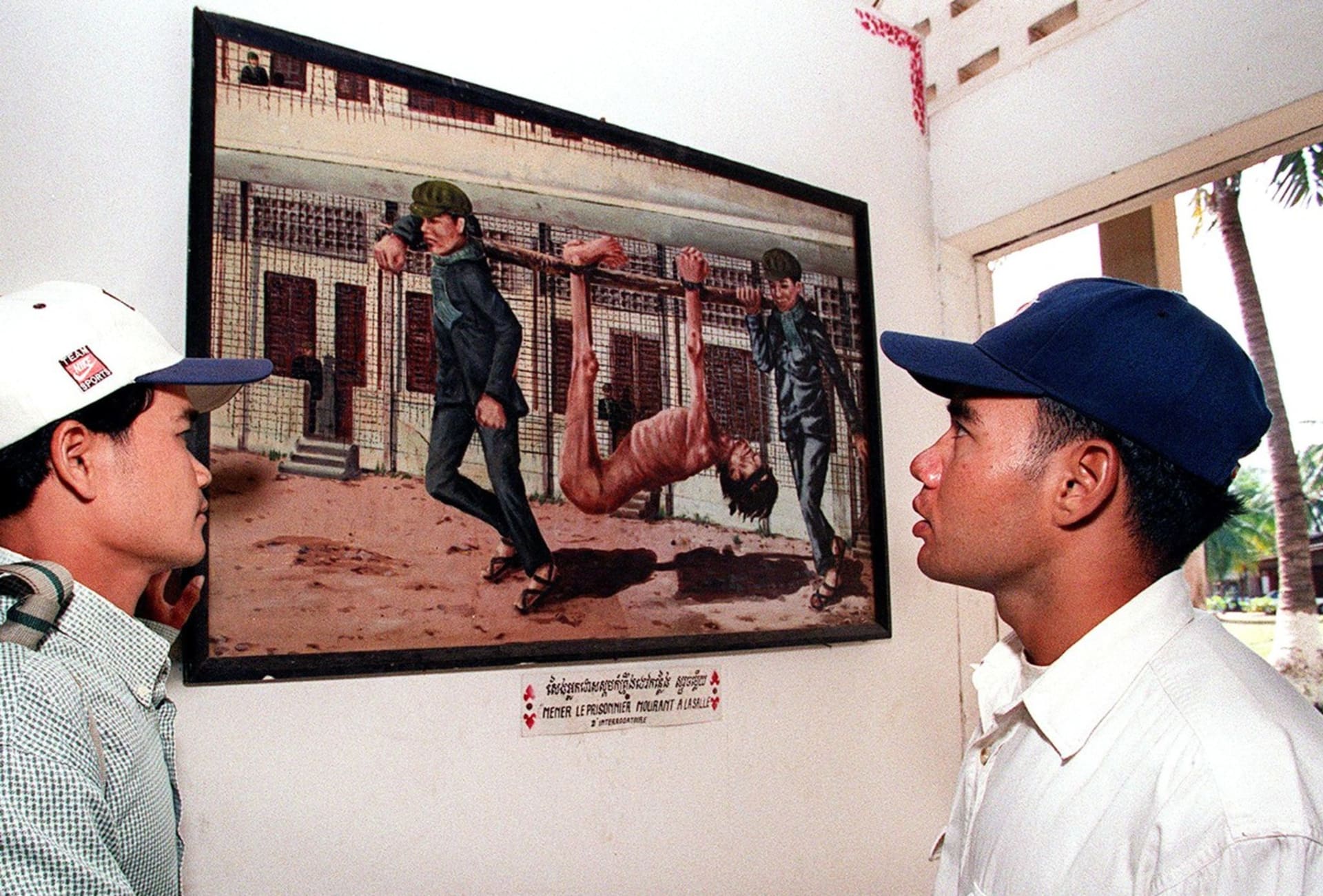 Vyobrazená scéna z kambodžské genocidy