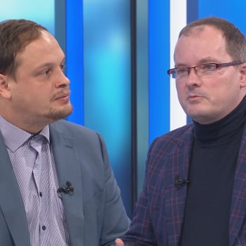Ekonomové Pavel Peterka a Vladimír Pikora (zleva)