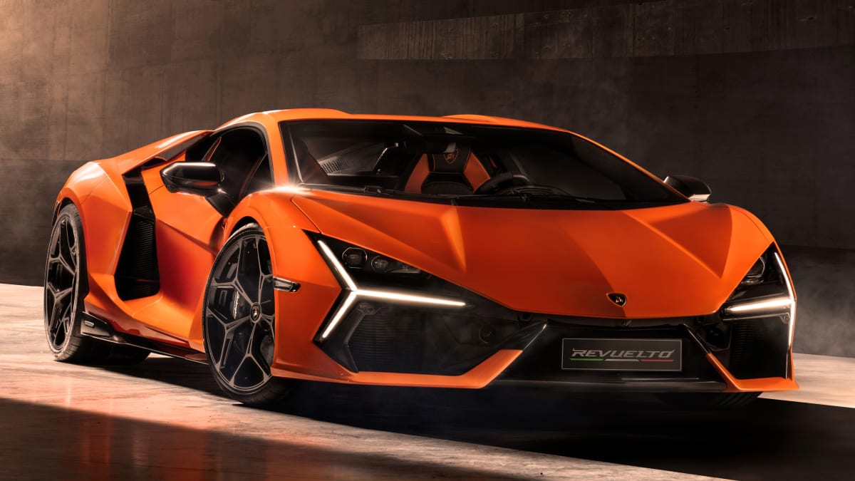 AUTO SNŮ: Lamborghini Revuelto
