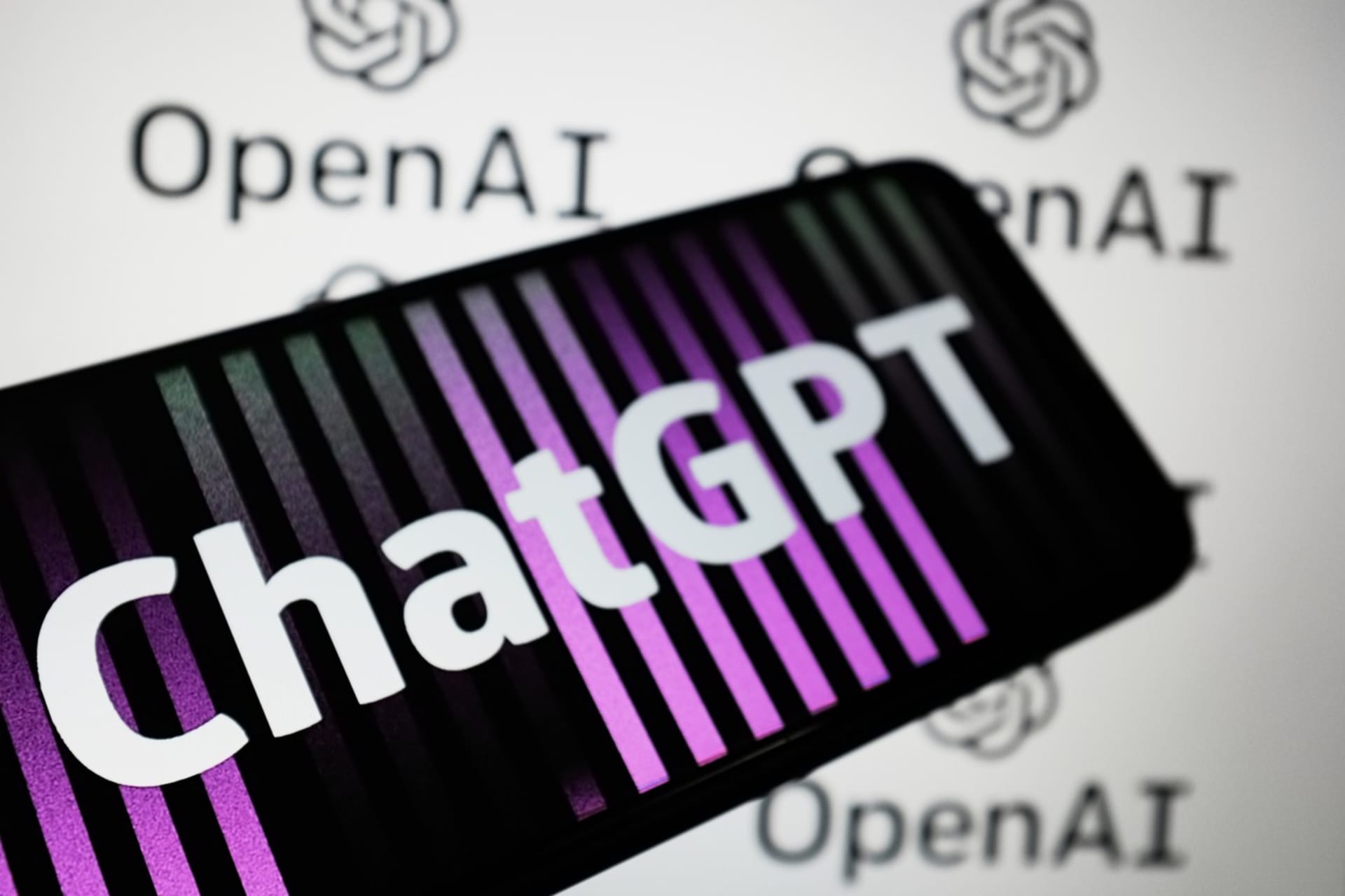 ChatGPT je chatbot, který byl spuštěný v listopadu 2022 firmou OpenAi.