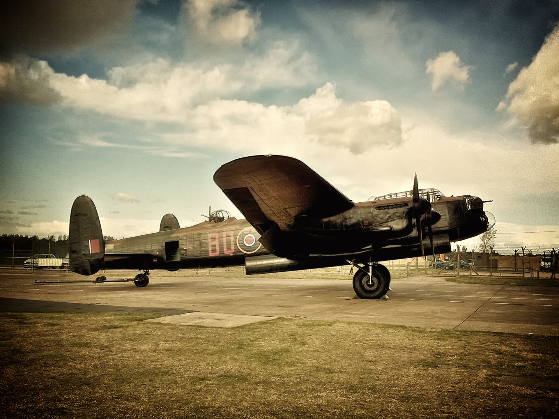 Britský bombardér Lancaster z II. světové války
