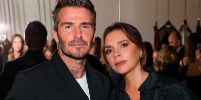 Victoria Beckham slaví 49. narozeniny. S manželem Davidem jsou stále šťastní.