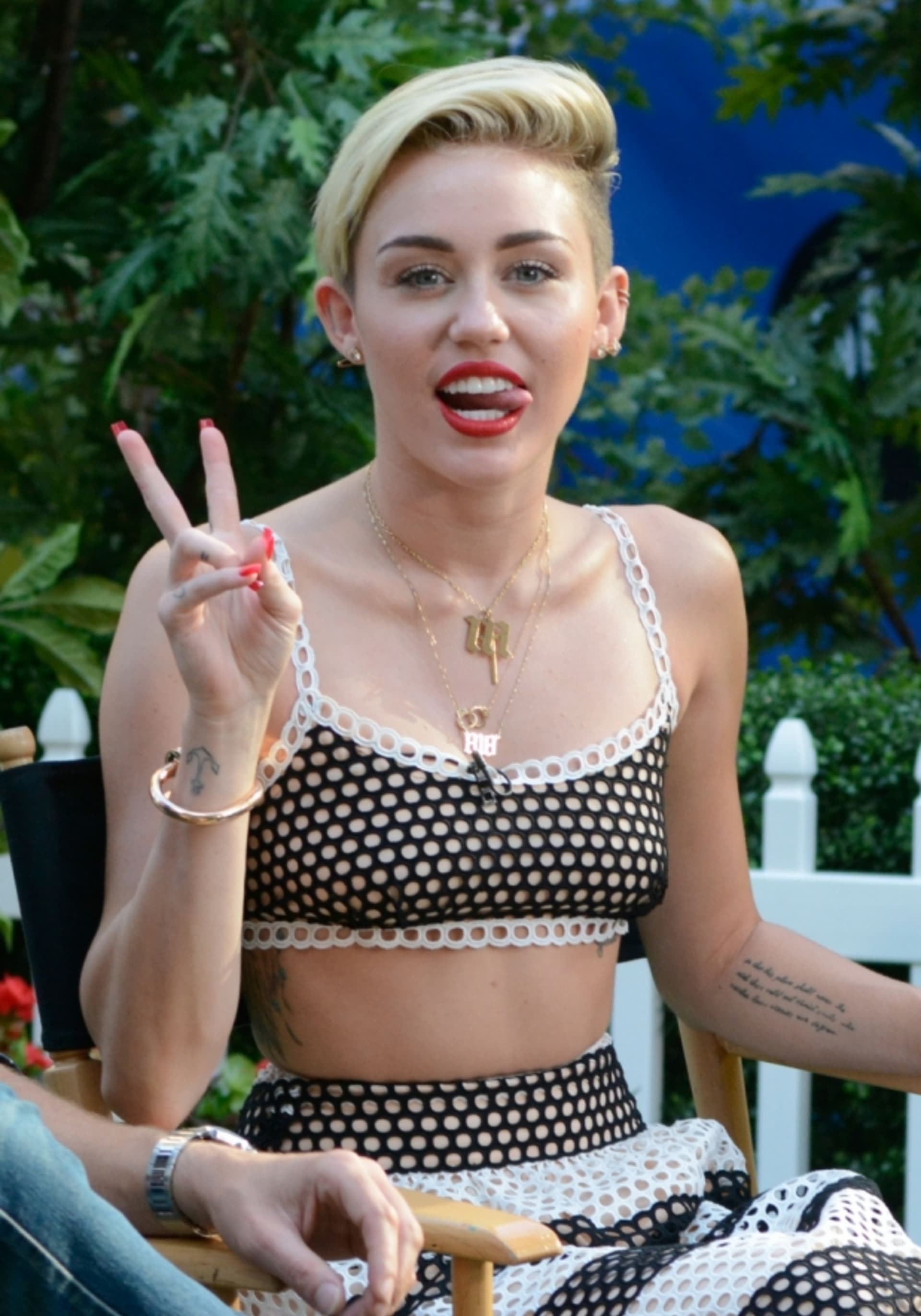 Miley Cyrus se dokáže skvěle zviditelnit