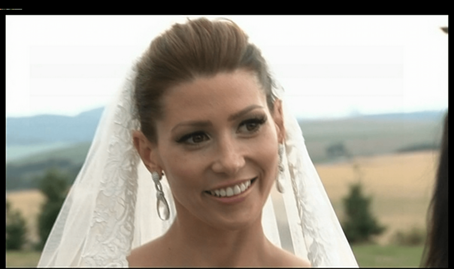 Video VIP zprávy: Tereza Kerndlová nechala rodiče sledovat svou svatbu přes internet