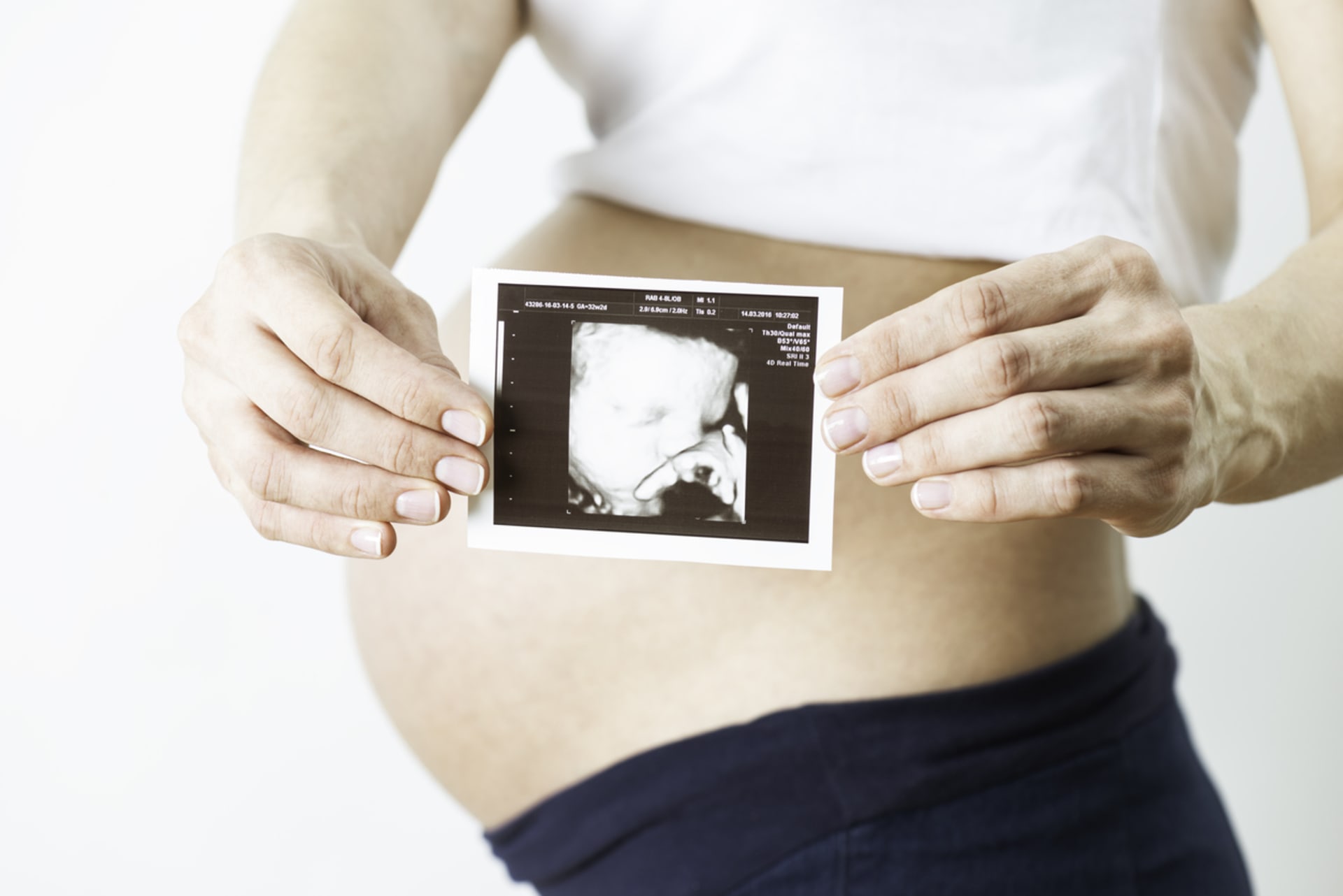 Budou brzy těhotní muži i ženy?