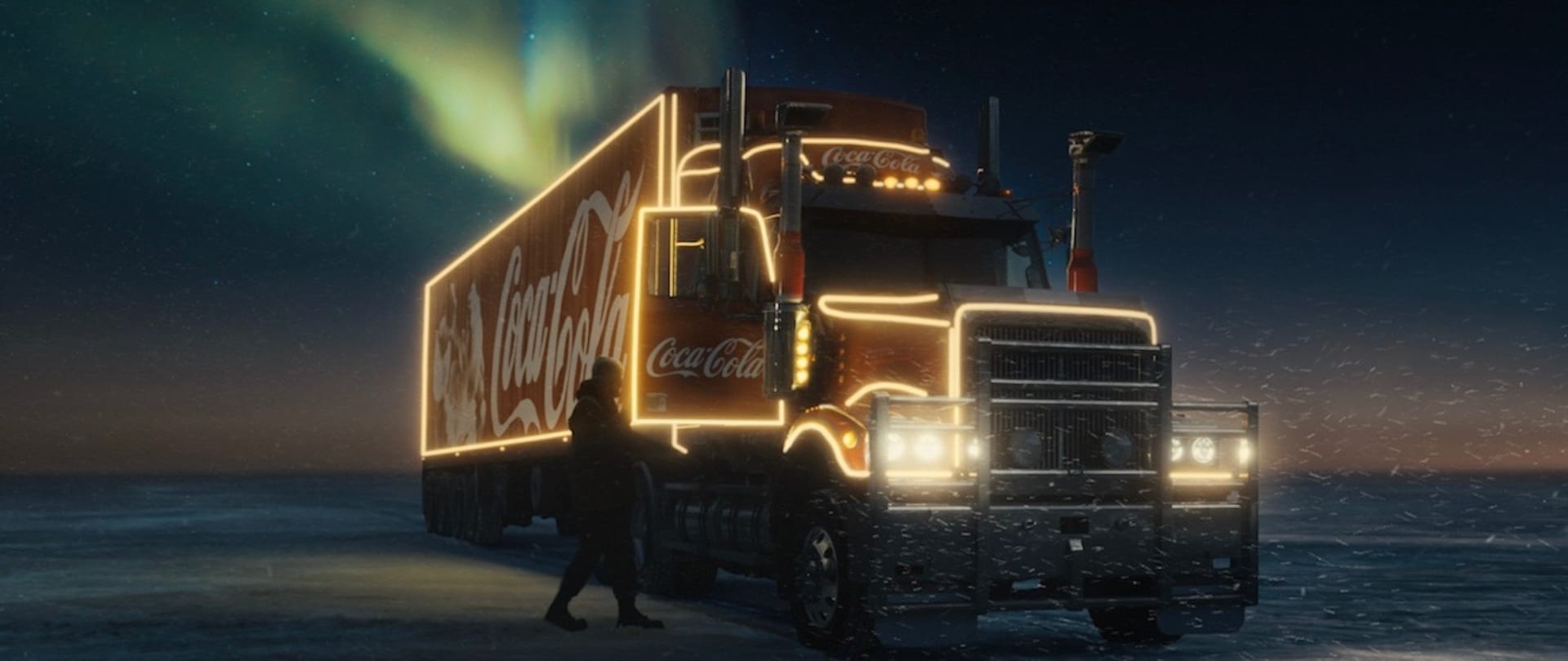 Vánoční reklama na Coca-Colu vás rozpláče 1